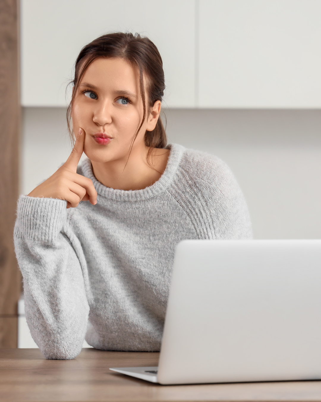 Säästäminen arjessa eri elämäntilanteissa – perhe ja yksin asuva