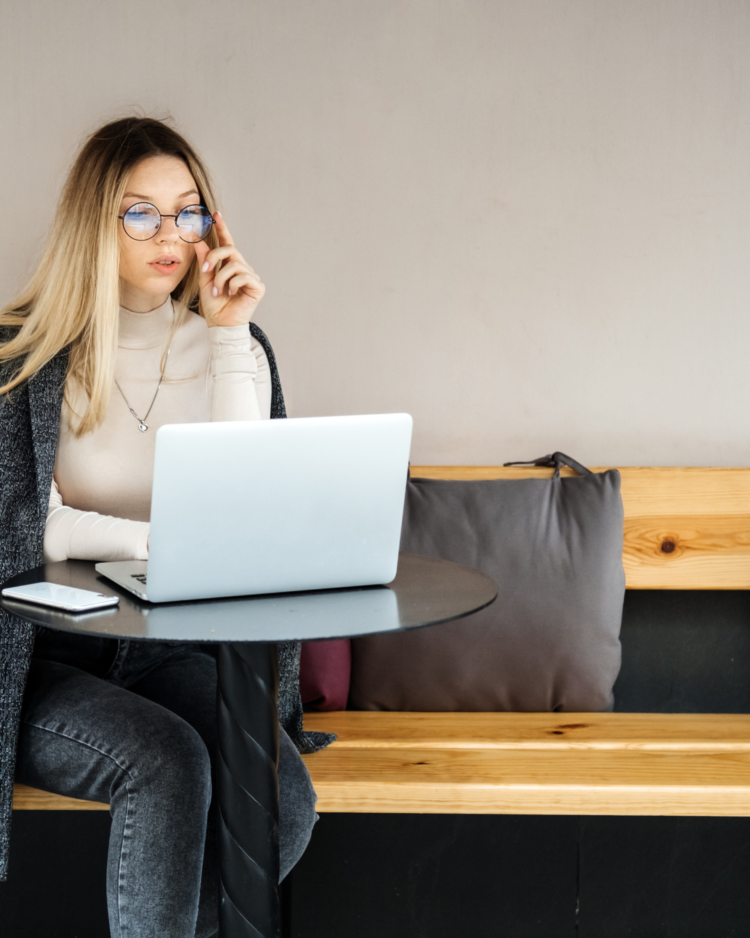 Keikkatyö voi olla joustava tapa ansaita lisätuloja opiskelun ohella.