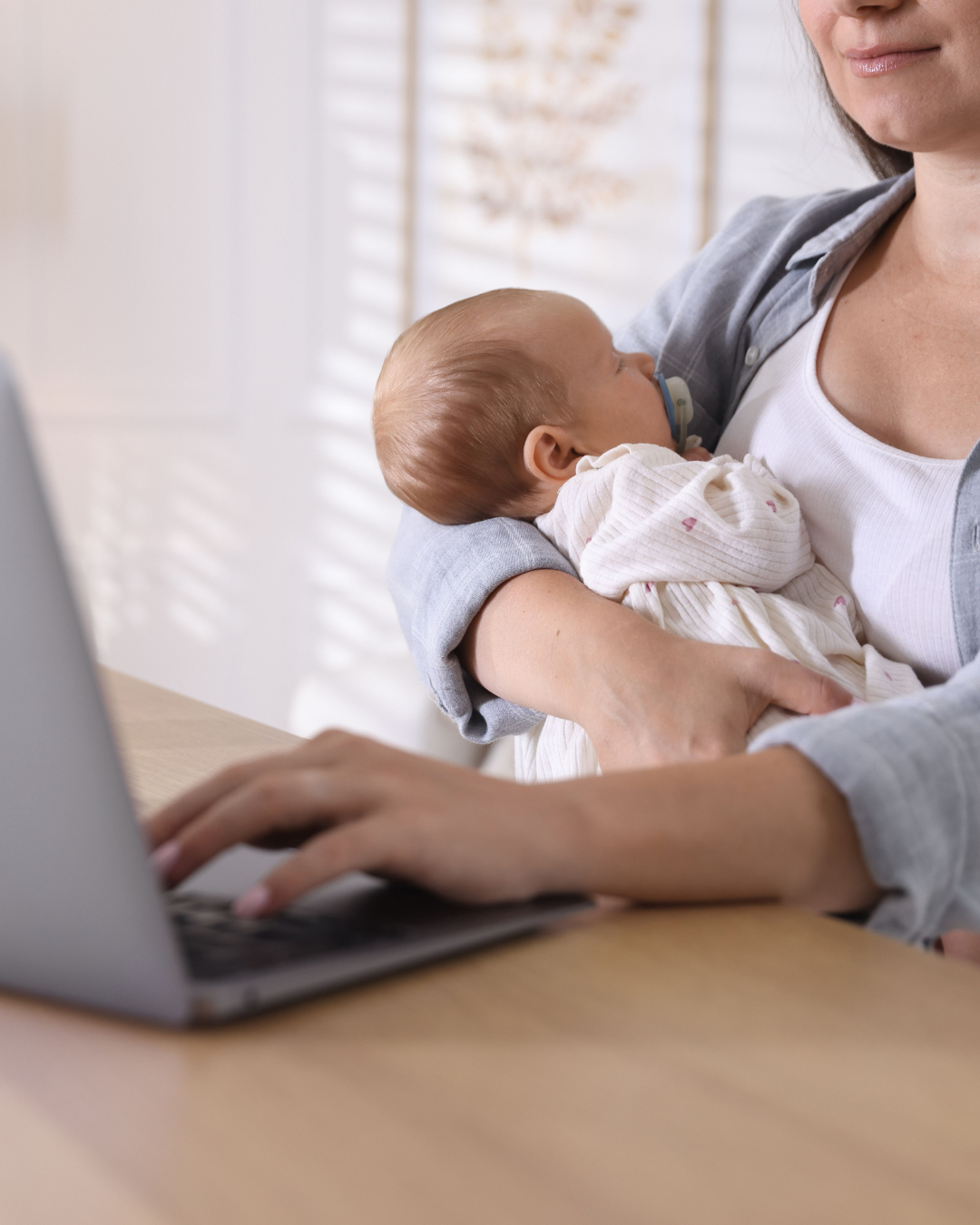 Monet sivutyöt onnistuvat vauvan päiväunien aikana.