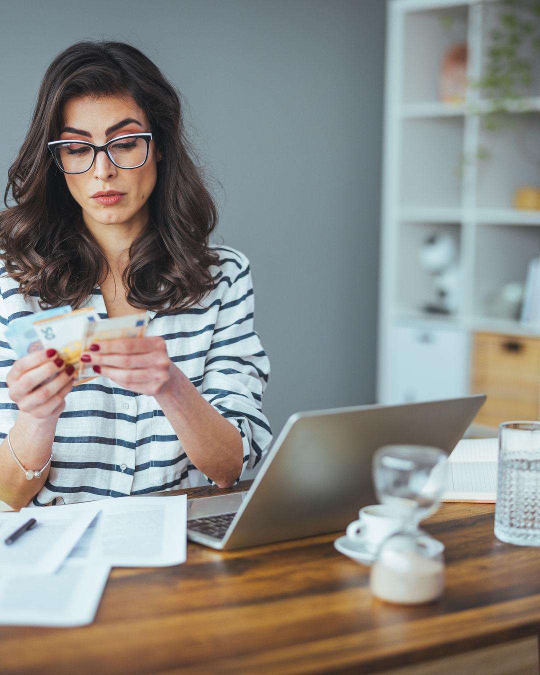 Velkojen hallinta alkaa selkeästä suunnitelmasta ja velkatilanteen kartoittamisesta.