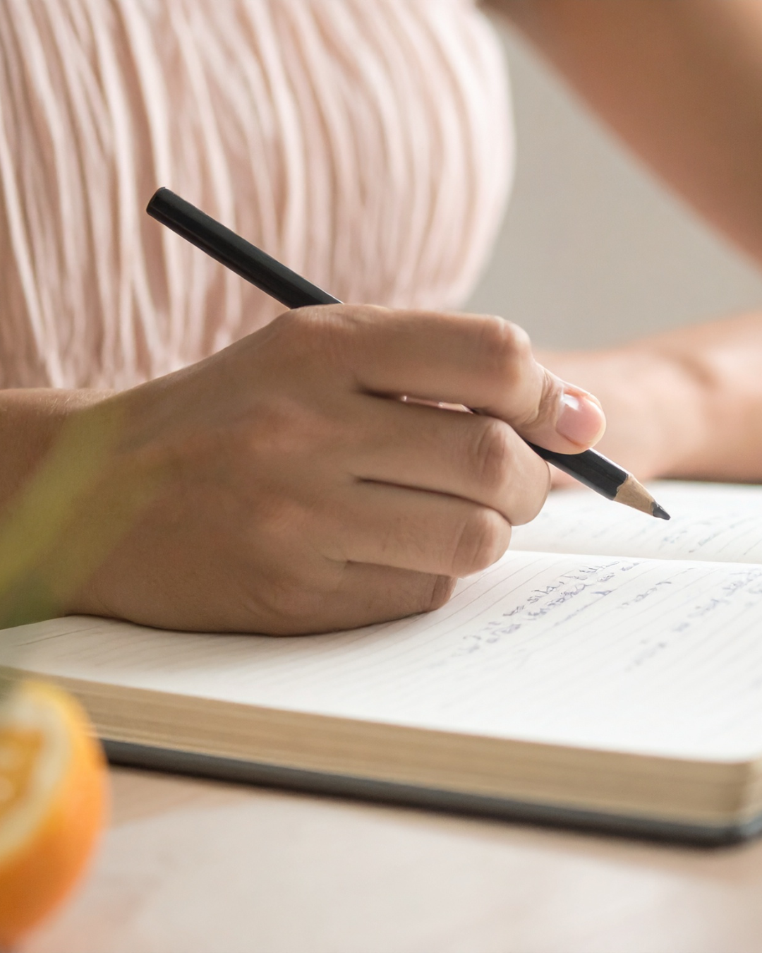 Miksi ostaa kirjakaupan sijaan suoraan kirjailijalta.