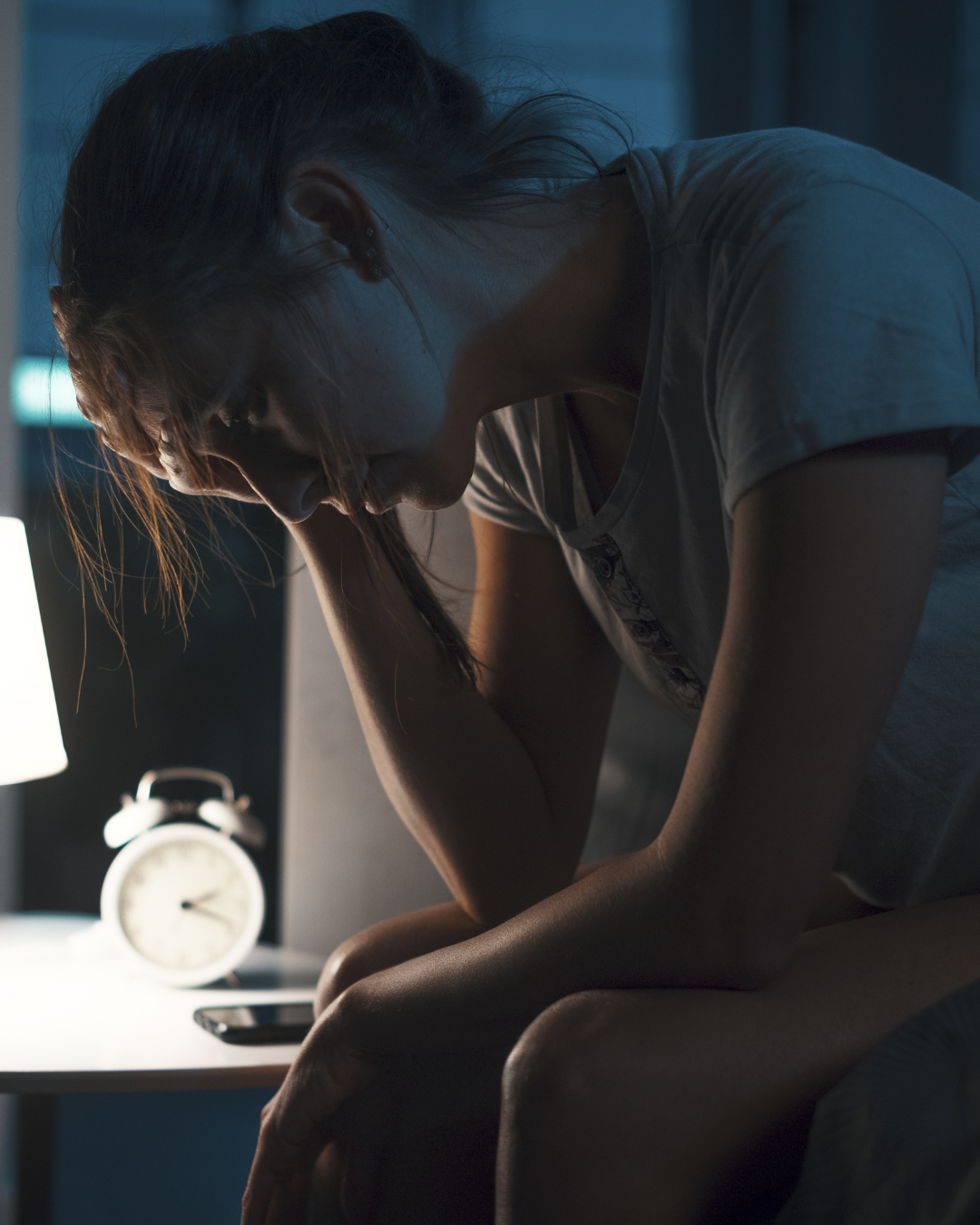 Yöheräily voi vaikeuttaa uudelleen nukahtamista.